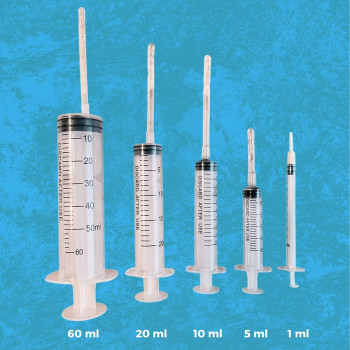 Set de seringues pour l'élevage à la main avec tubes pour bébé - Your Parrot