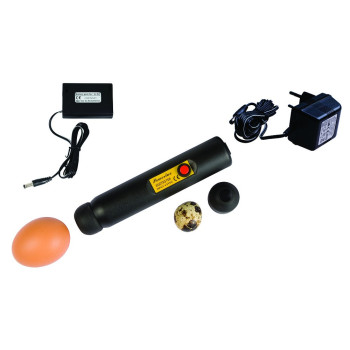 Mira-huevos LED con adaptador y conector de batería.